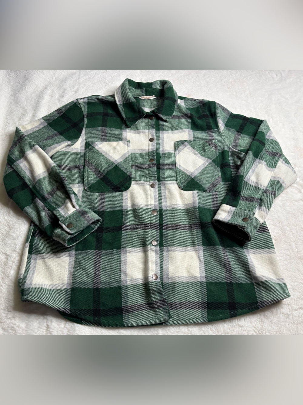Como Vintage Green and Cream Plaid Shirt Jacket